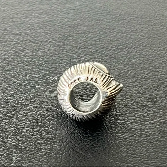 Trollbeads Retired Bird, Big Bead